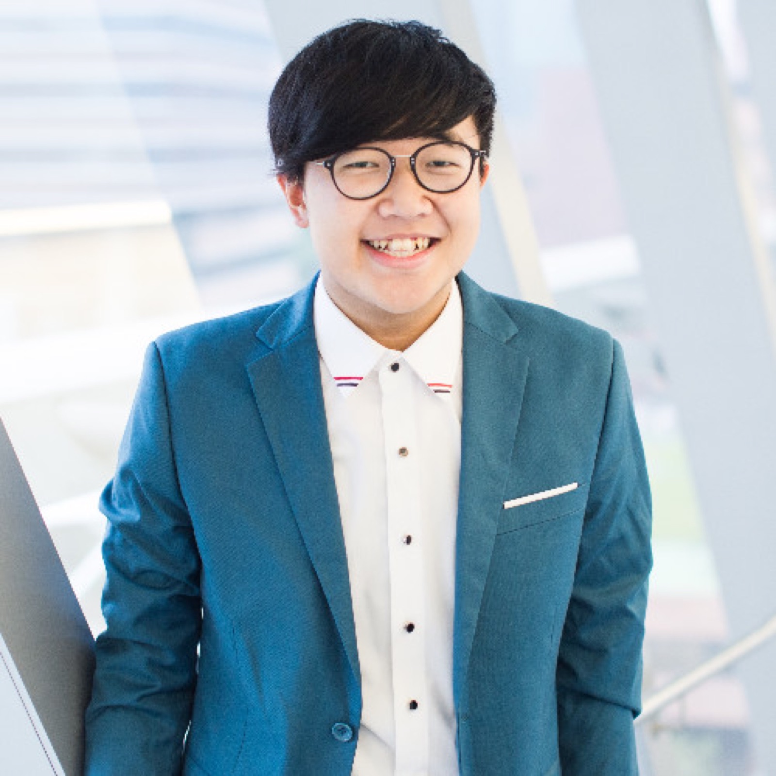 Retrato de Kris, Especialista académico en Avandy Education